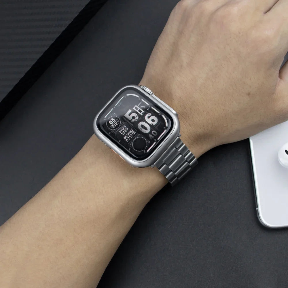 Boîtier Ultra + Bracelet Acier Apple Watch